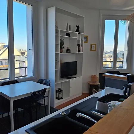 Lumineux Dans Les Hauts De Recouvrance * Brest