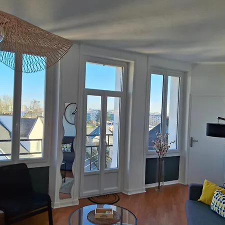 Appartement Lumineux Dans Les Hauts De Recouvrance *